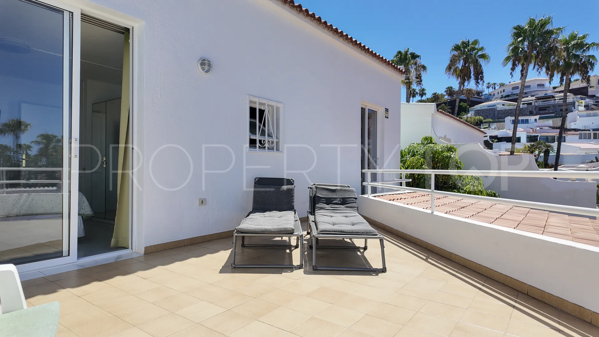 For sale villa in San Eugenio with 3 bedrooms