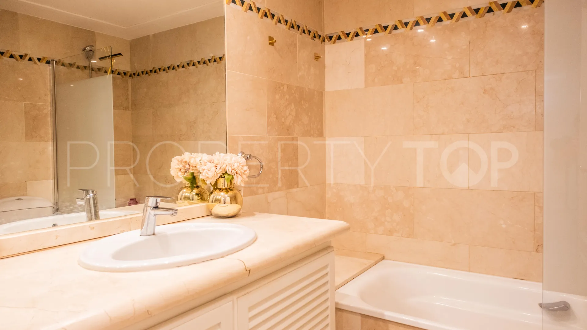 Magna Marbella apartment for sale