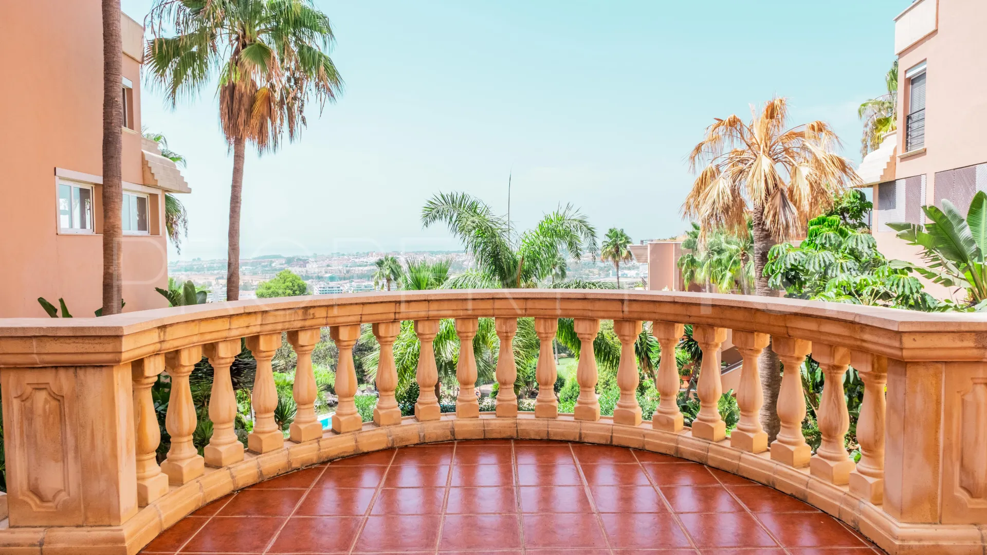 Magna Marbella apartment for sale