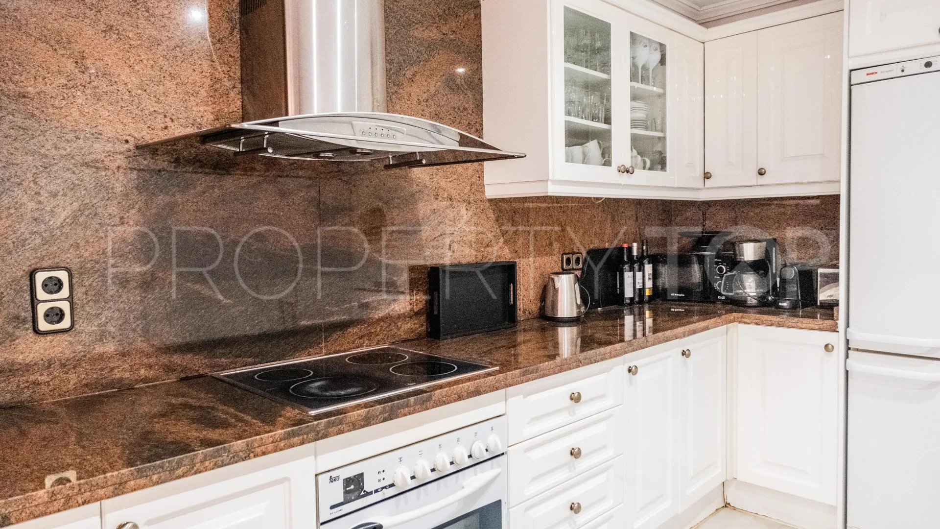 Magna Marbella apartment for sale