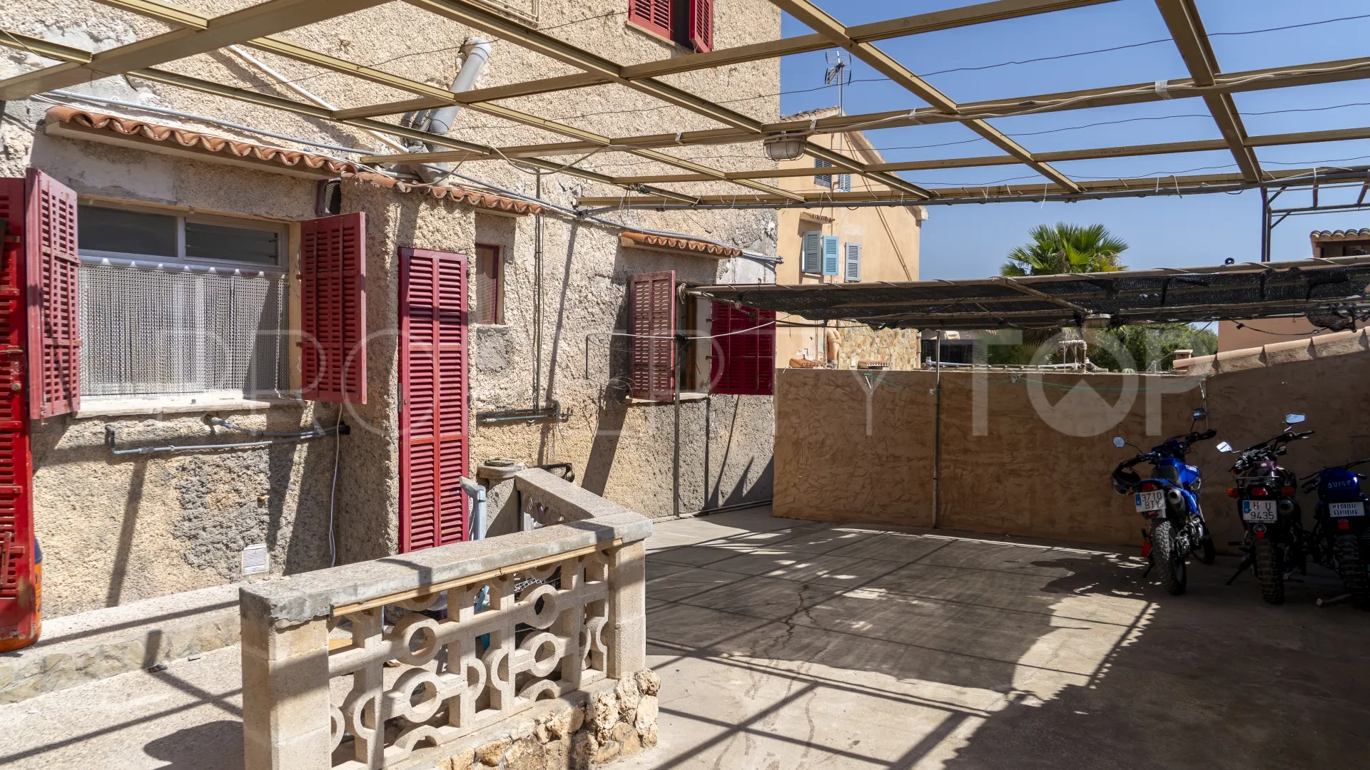 For sale 3 bedrooms ground floor apartment in Cala Llombards
