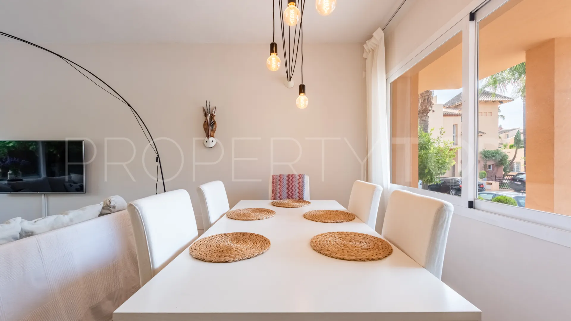 Condes de Iza 4 bedrooms semi detached house for sale