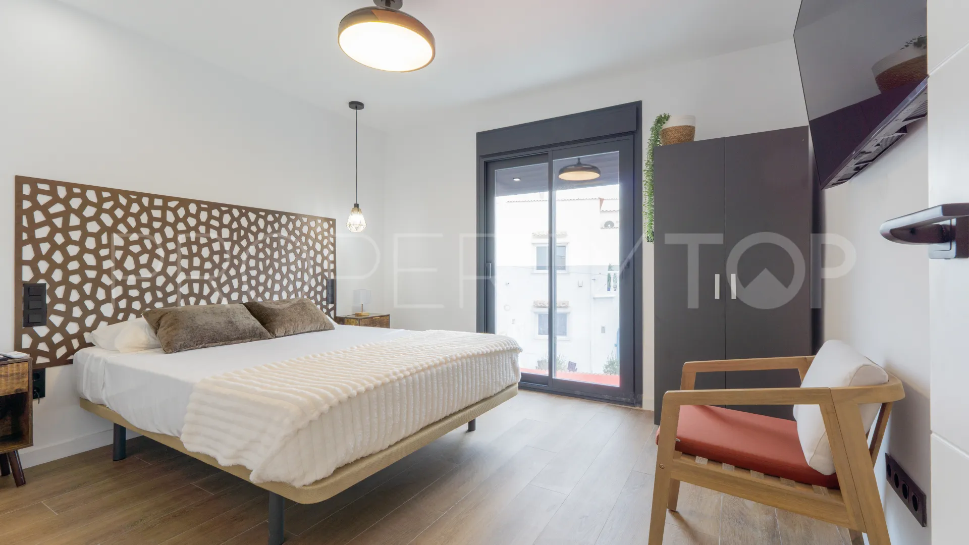 For sale house in Torrevieja with 3 bedrooms