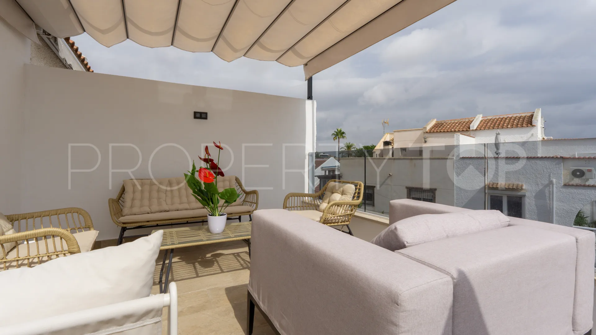 For sale house in Torrevieja with 3 bedrooms