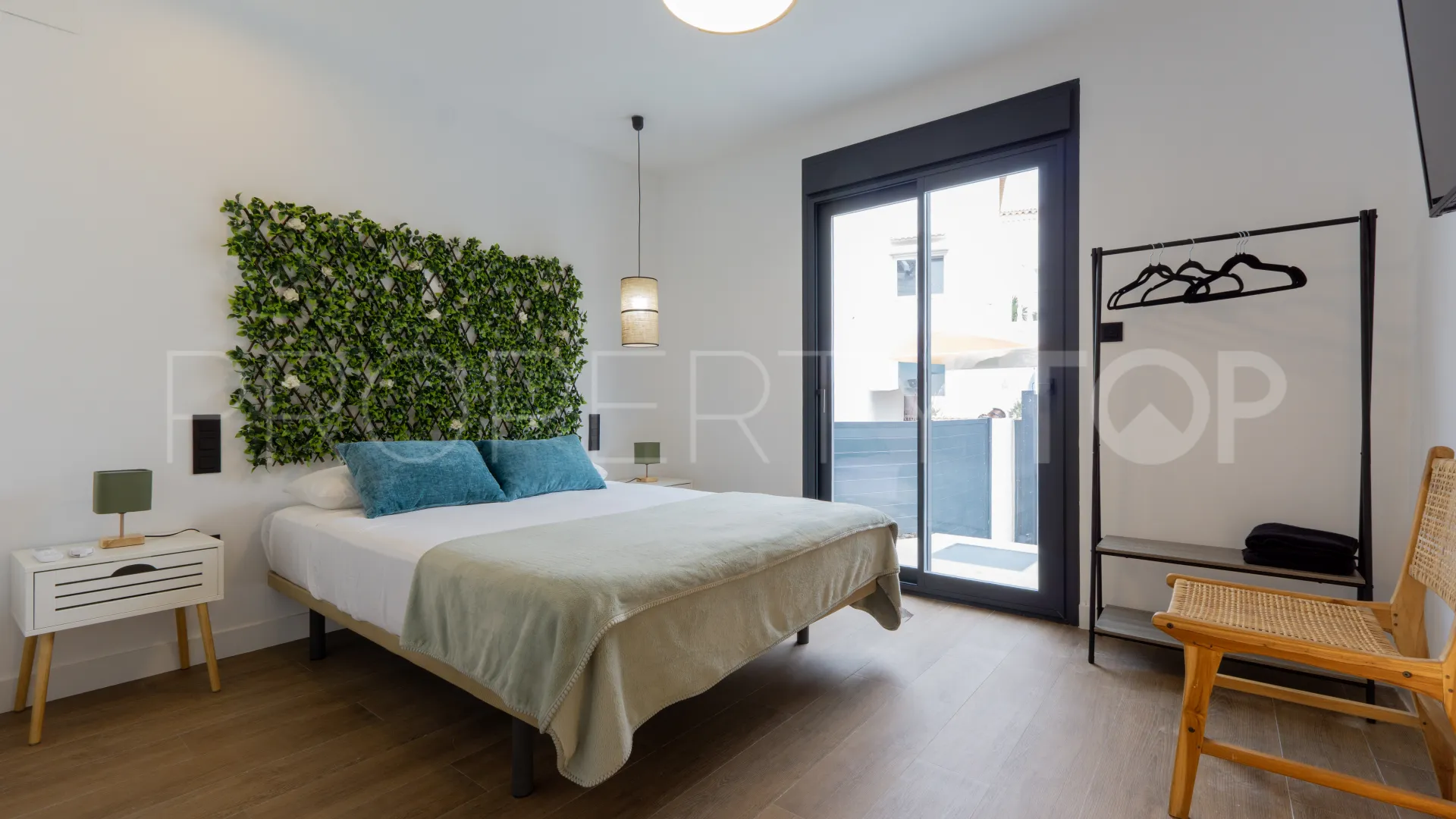 For sale house in Torrevieja with 3 bedrooms