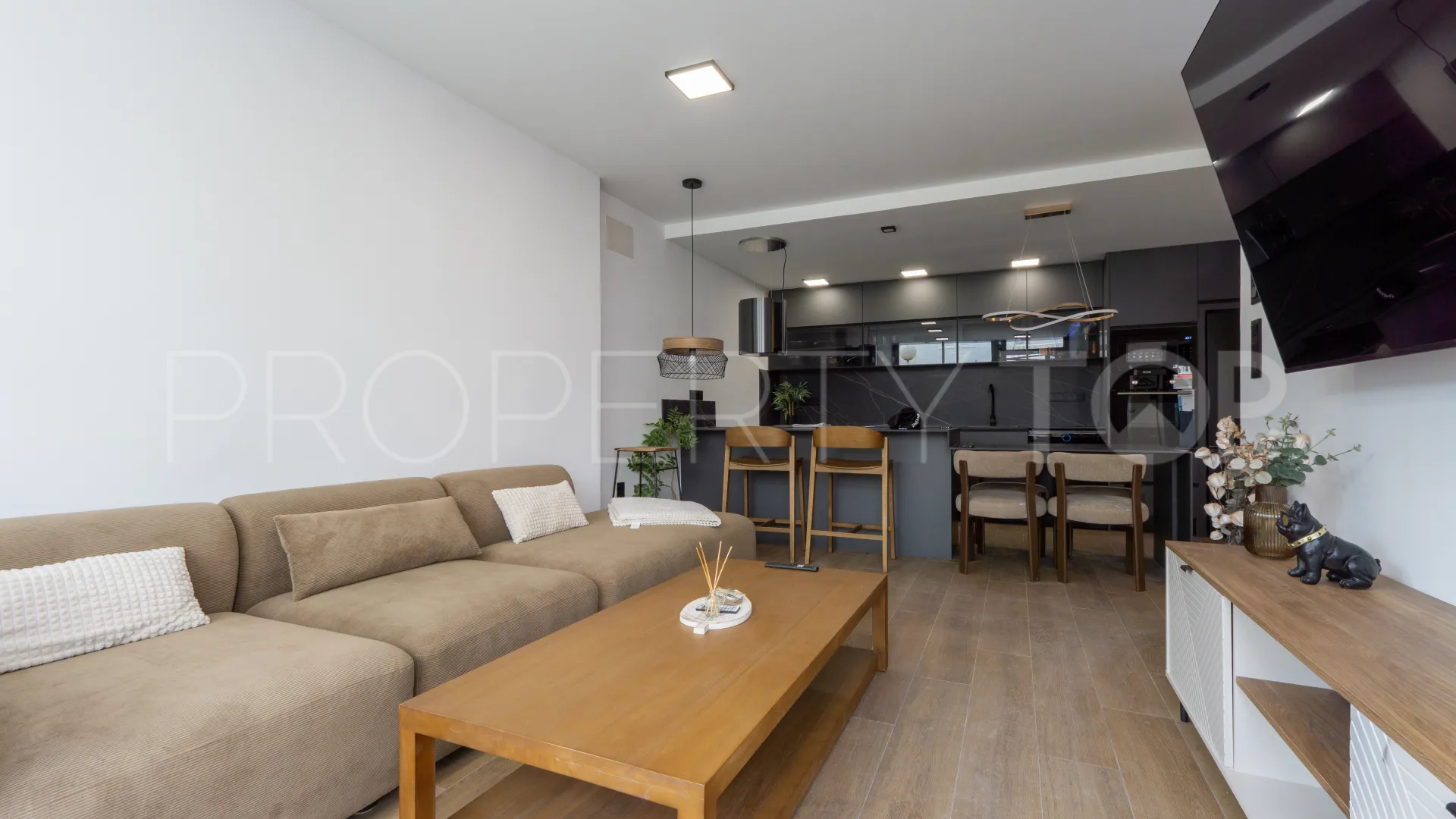 For sale house in Torrevieja with 3 bedrooms