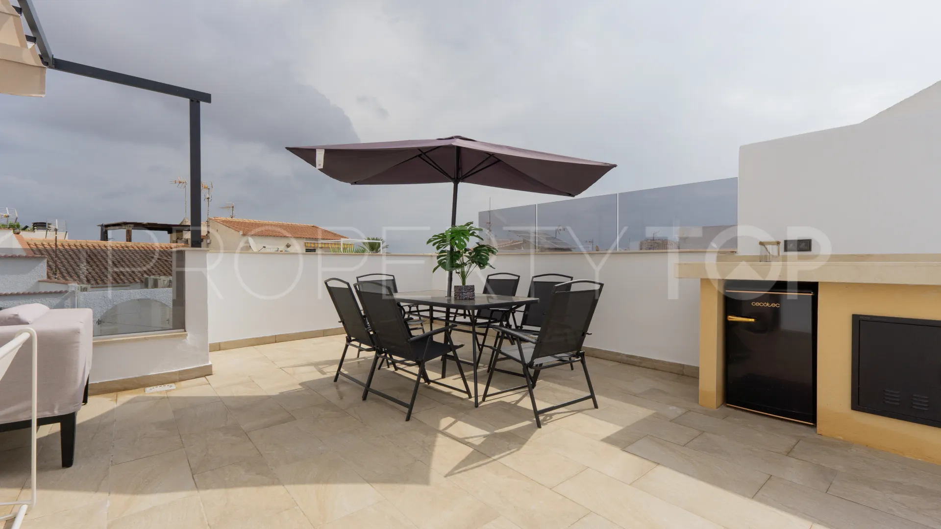 For sale house in Torrevieja with 3 bedrooms
