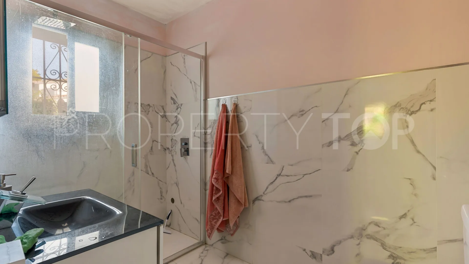 Nueva Andalucia, villa en venta