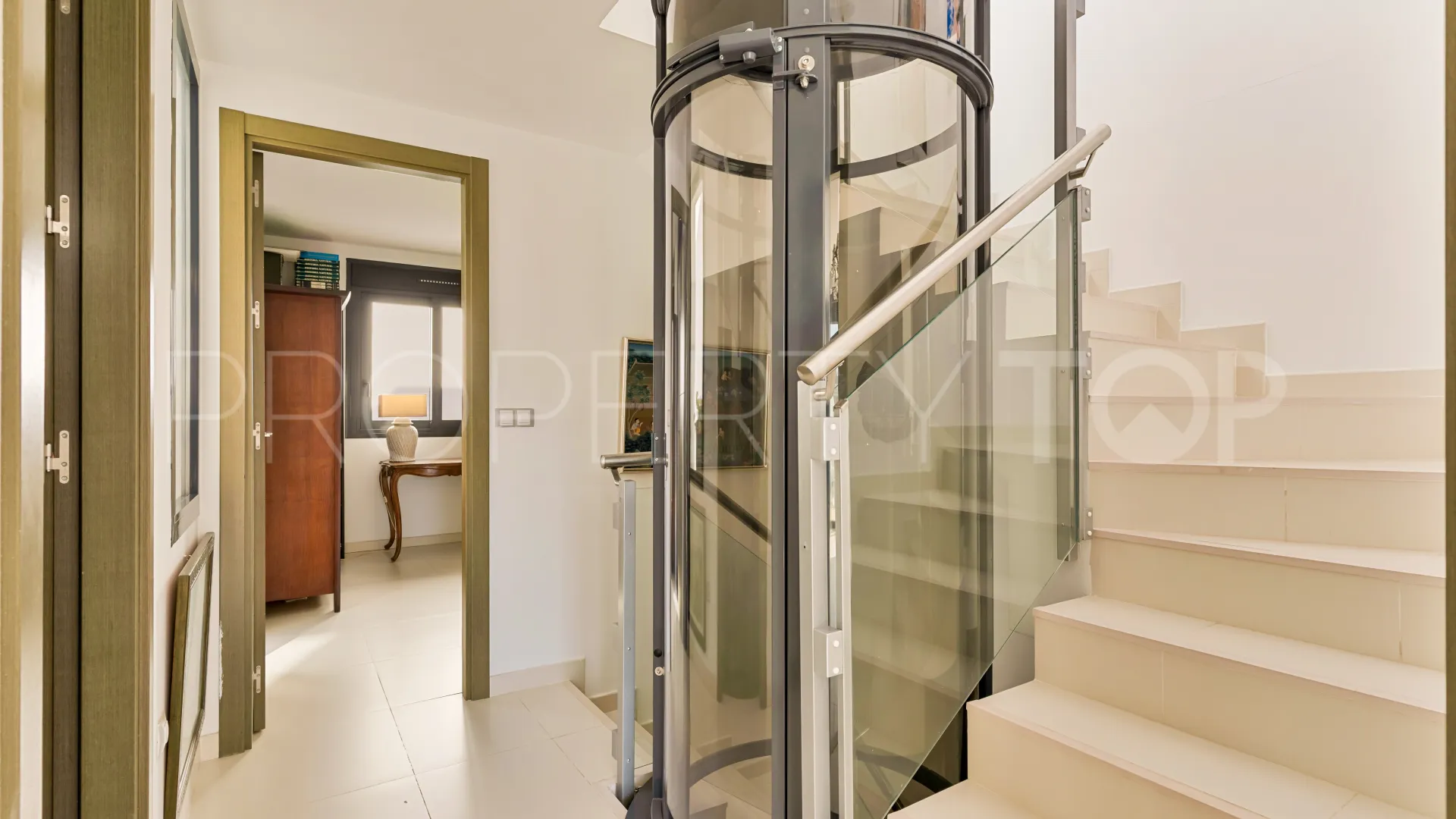 For sale town house with 3 bedrooms in Altos de Puente Romano