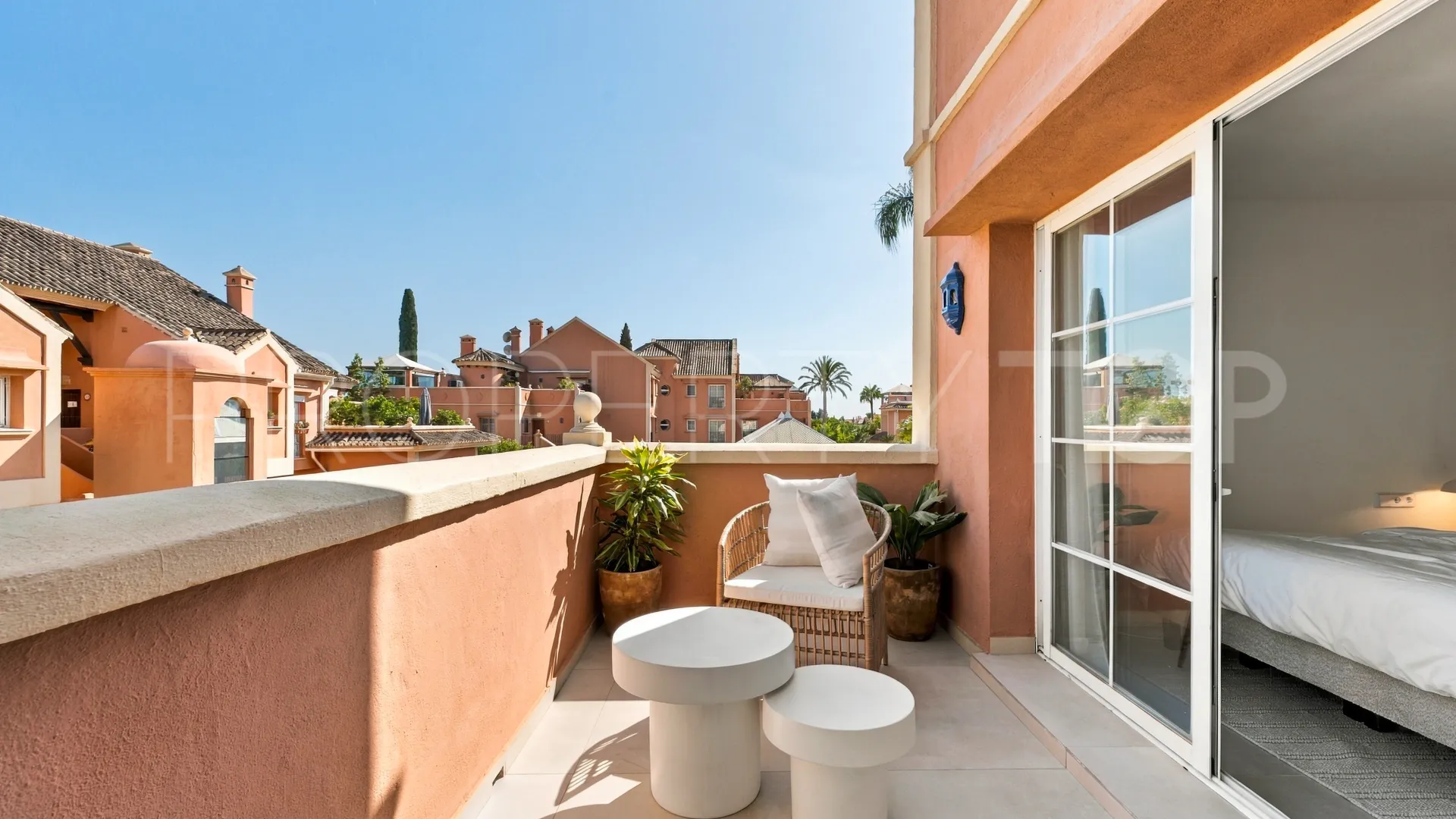 3 bedrooms duplex penthouse for sale in Andalucia Alta