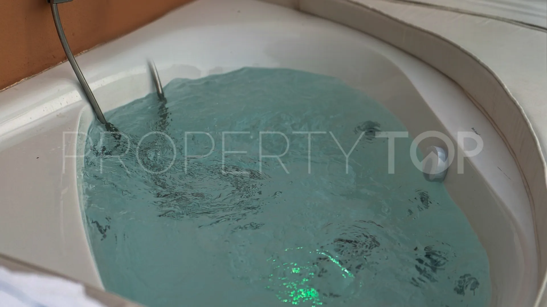 3 bedrooms duplex penthouse for sale in Andalucia Alta