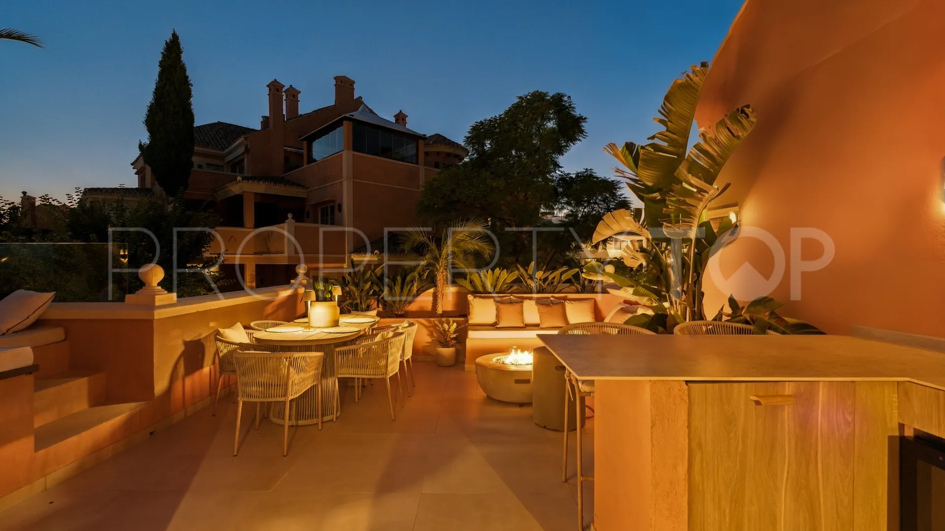 3 bedrooms duplex penthouse for sale in Andalucia Alta