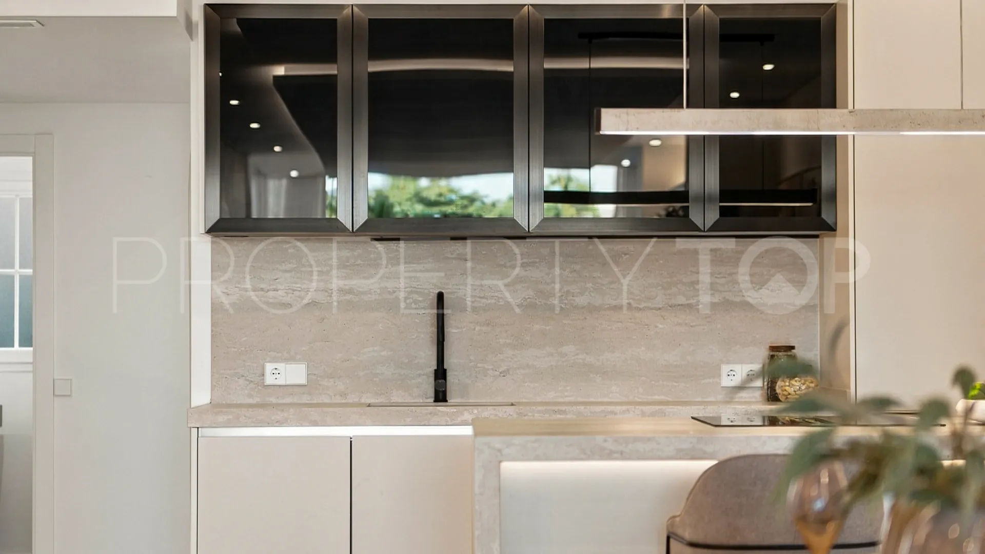 3 bedrooms duplex penthouse for sale in Andalucia Alta