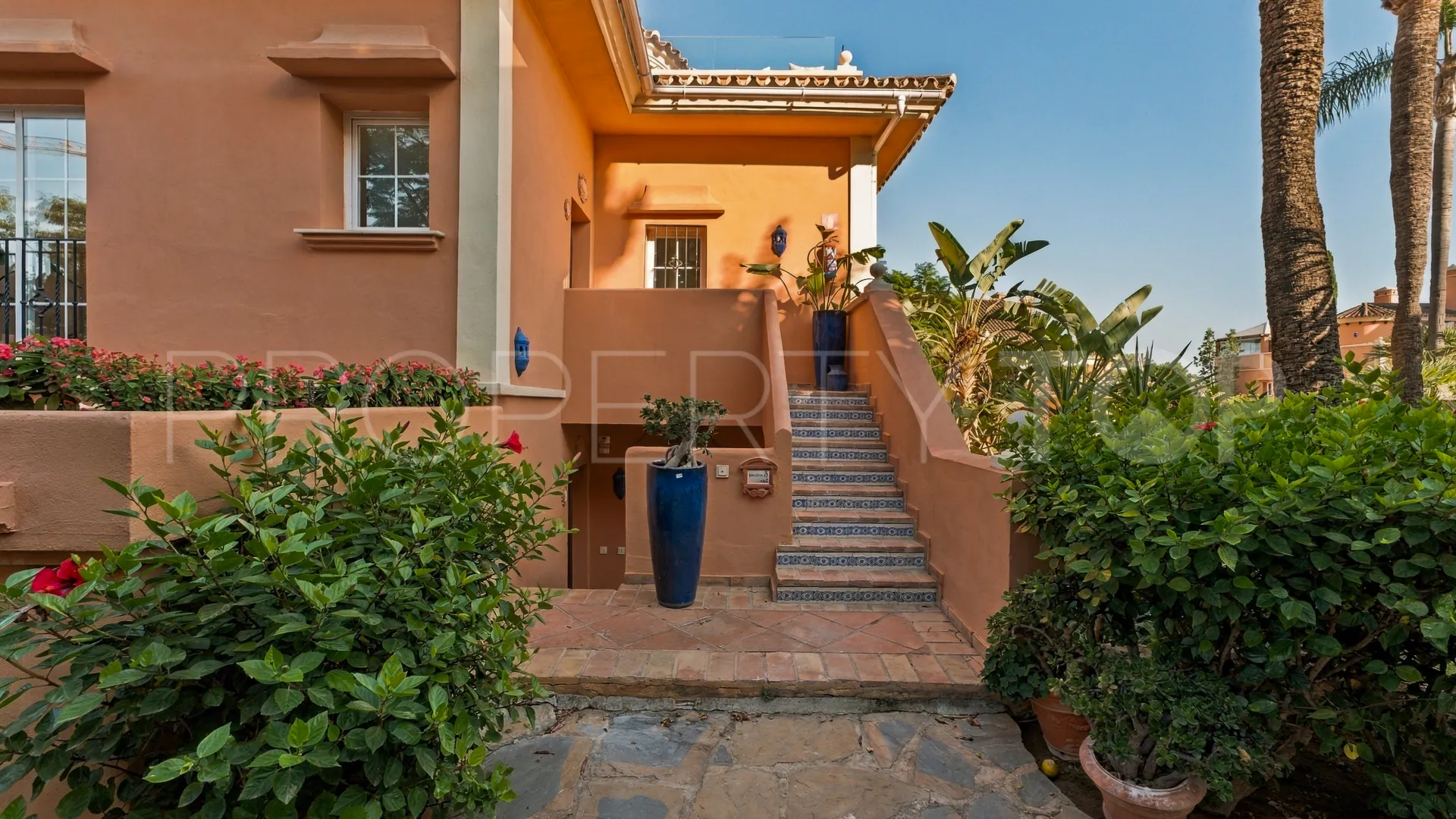 3 bedrooms duplex penthouse for sale in Andalucia Alta