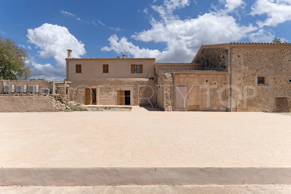Finca for sale in Ariany