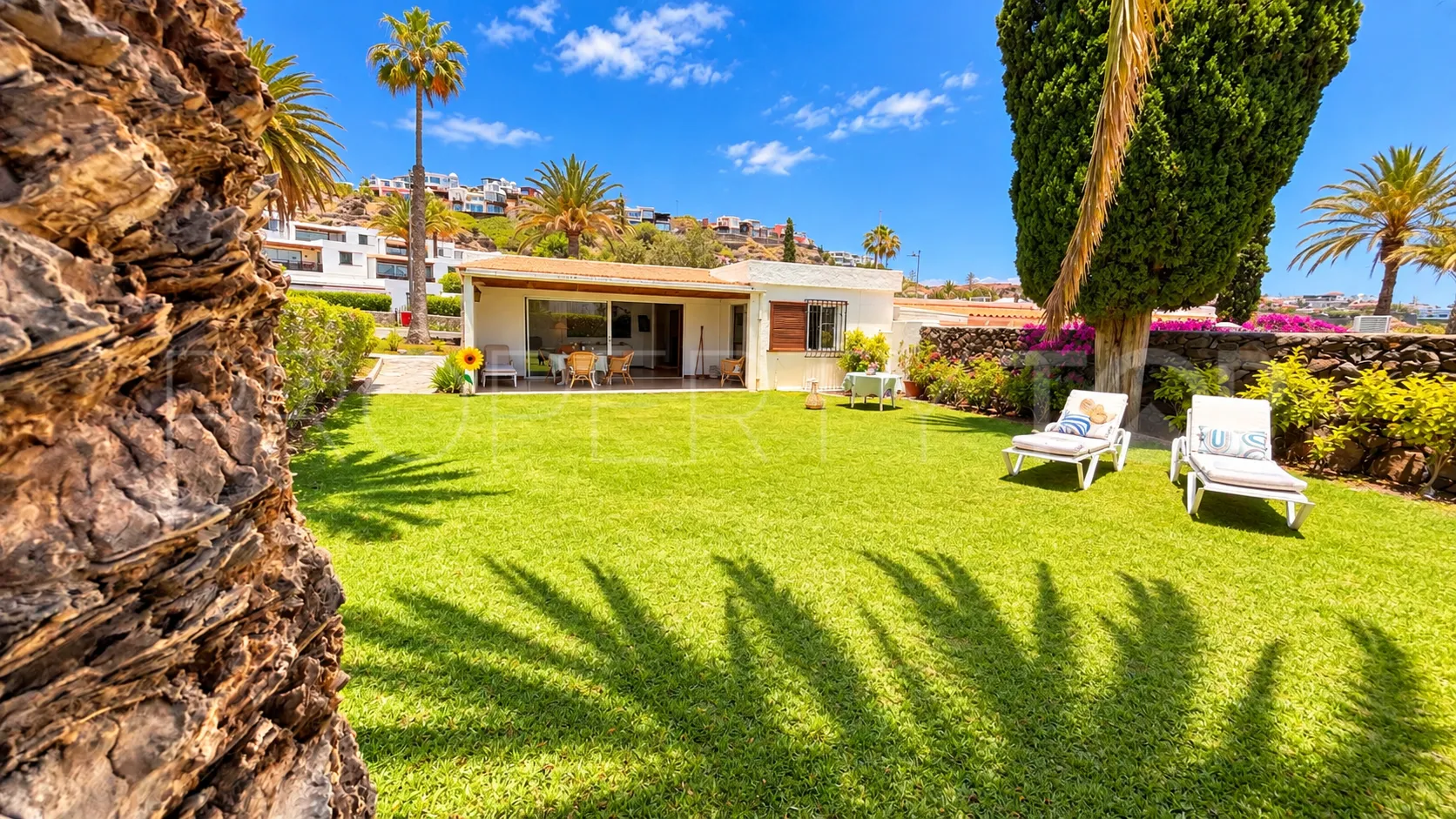 House for sale in Rocas Rojas with 2 bedrooms