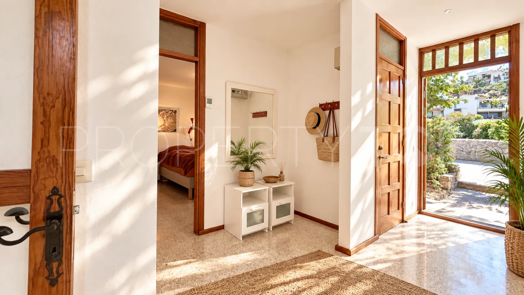 House for sale in Rocas Rojas with 2 bedrooms
