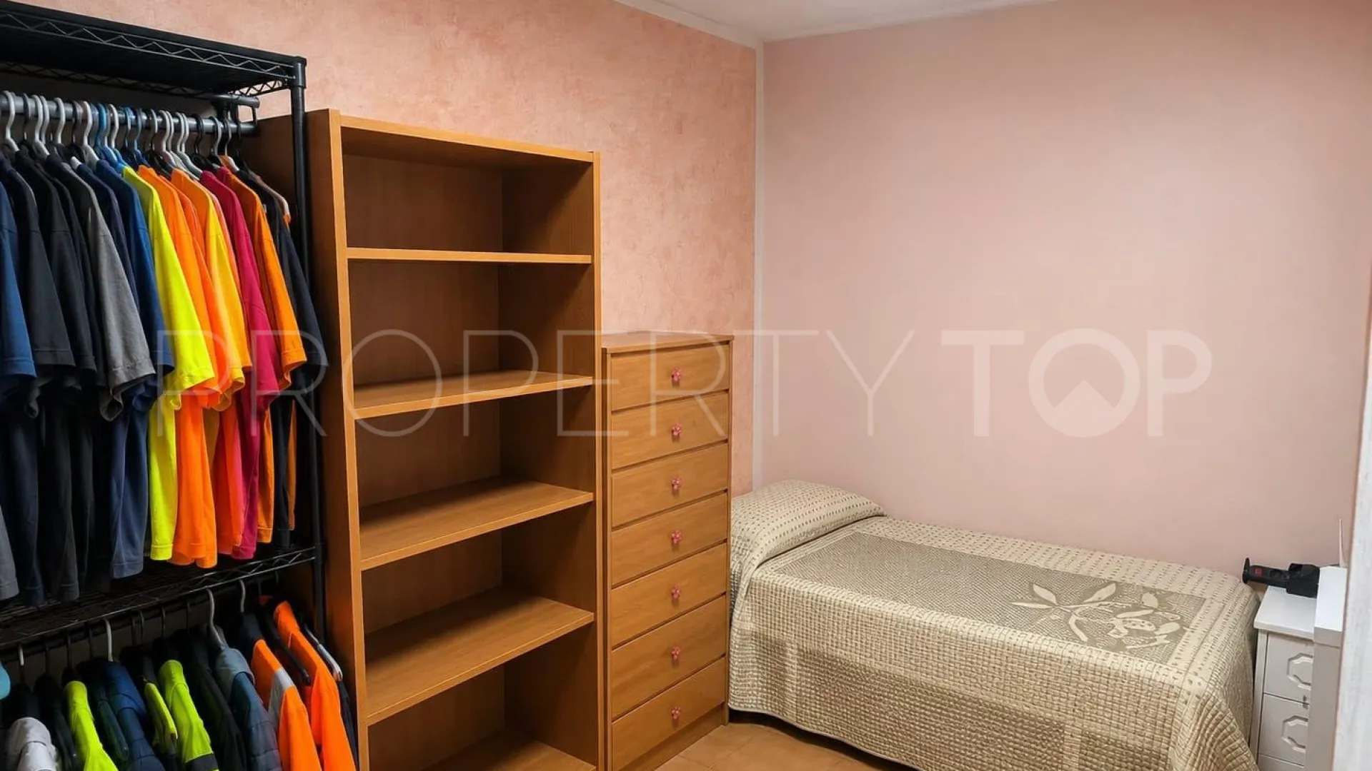 For sale 4 bedrooms town house in Binissalem
