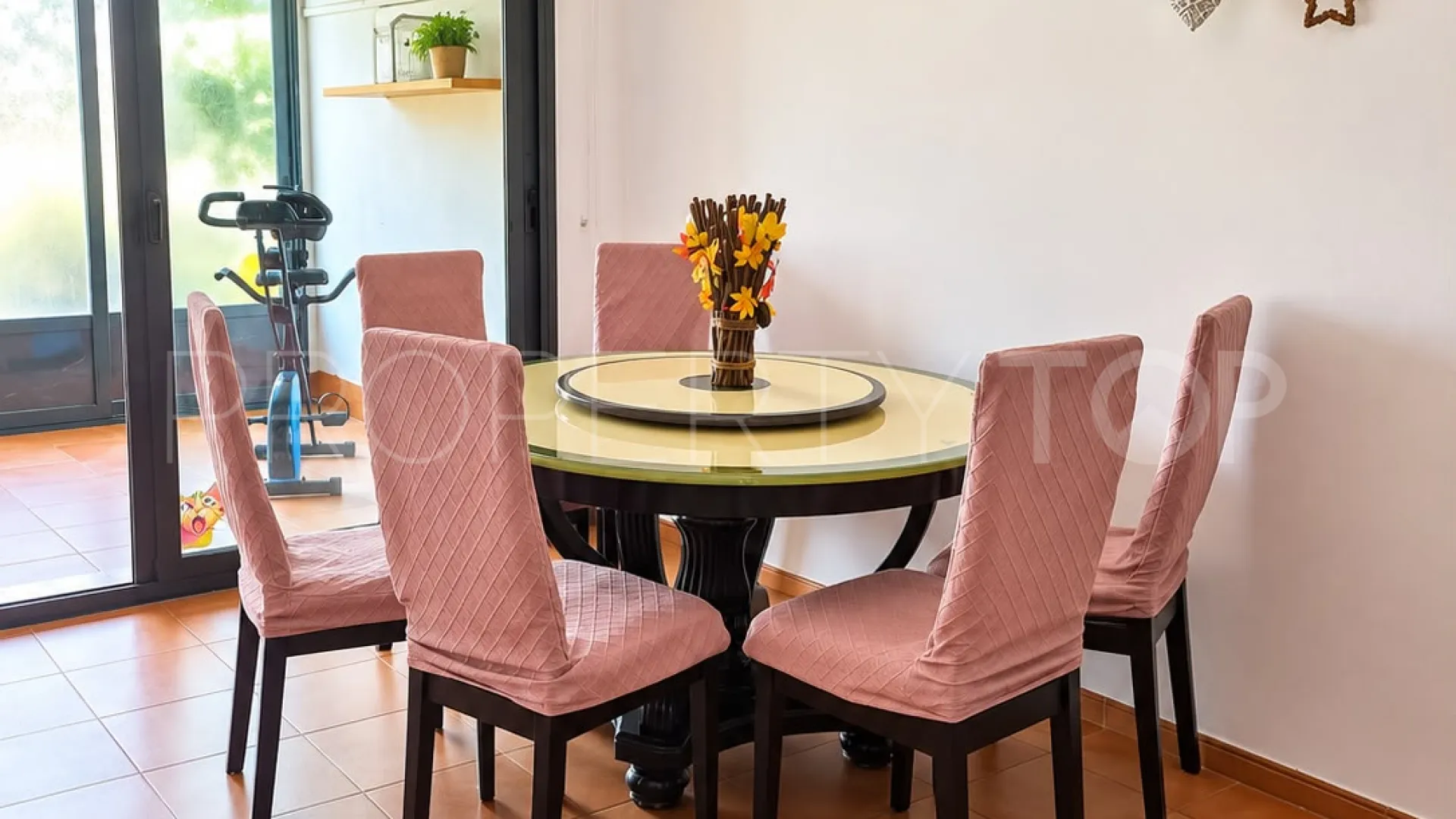 For sale 4 bedrooms town house in Binissalem