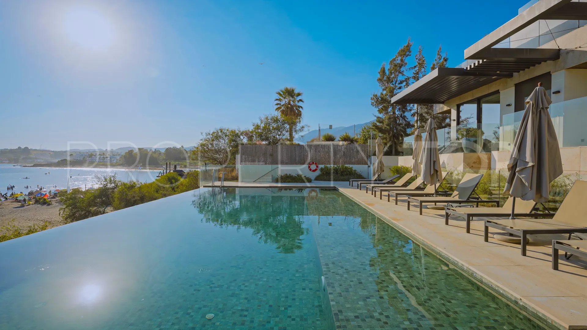 Buy duplex penthouse in Estepona Town