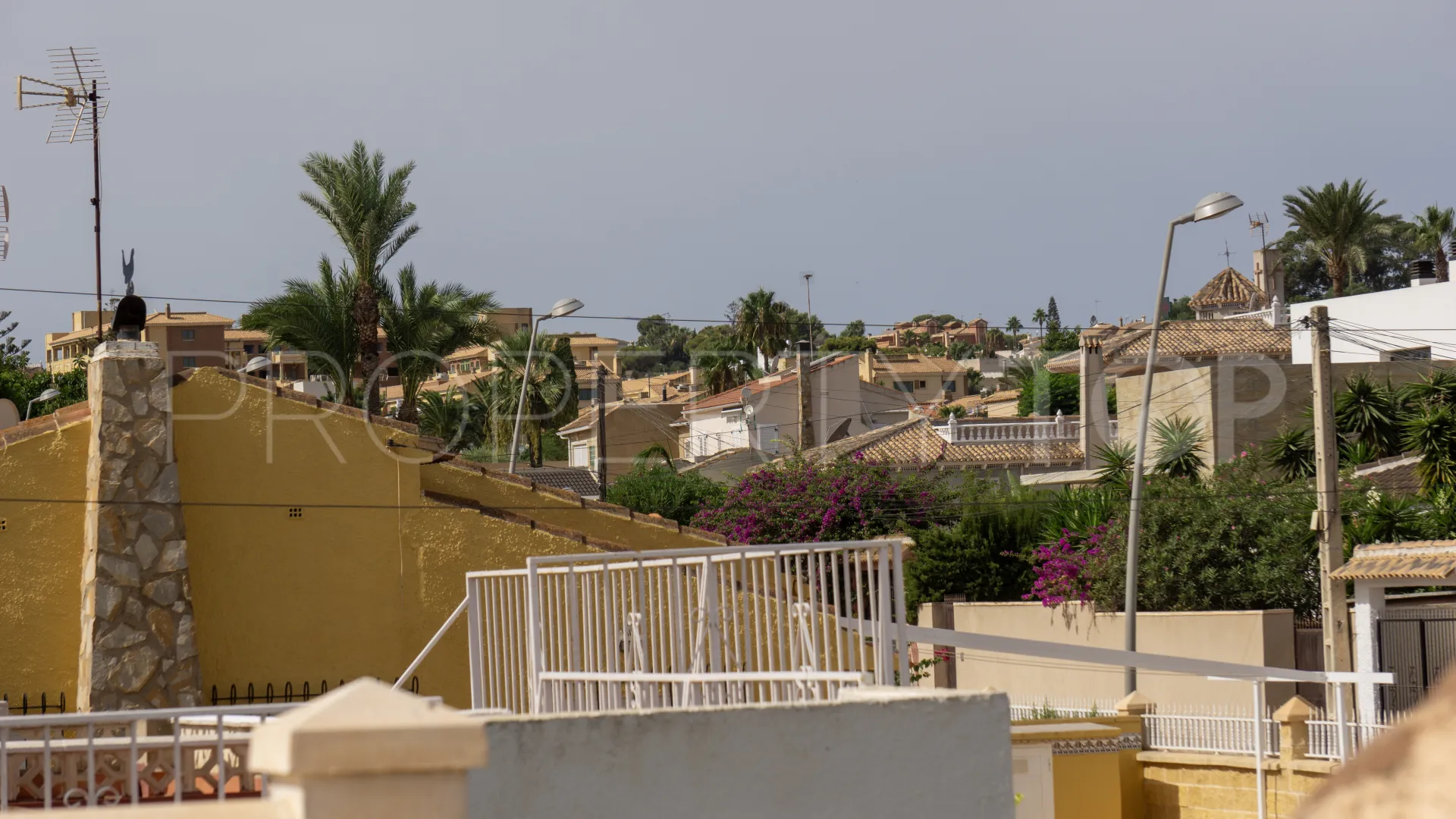 Casa con 6 dormitorios en venta en Los Balcones