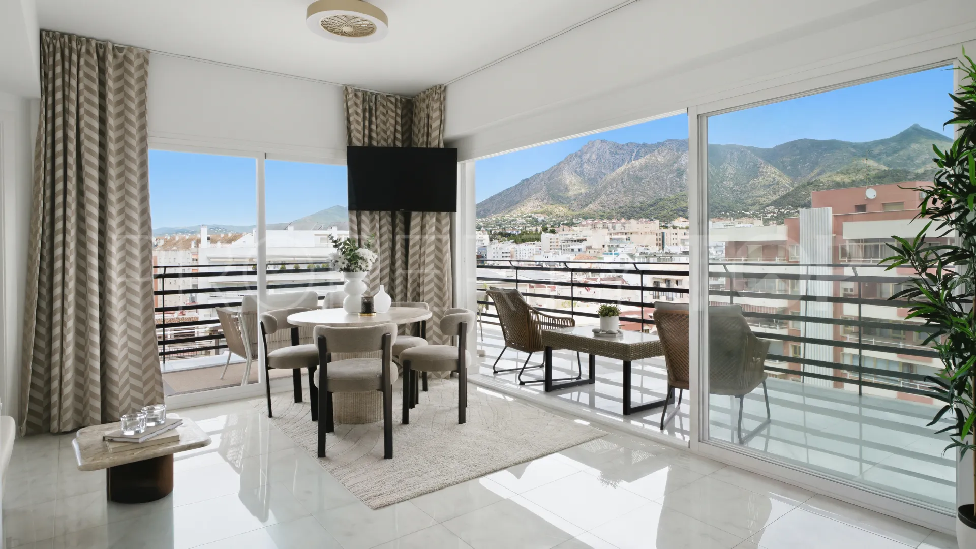 Buy apartment in Marbella Centro with 1 bedroom