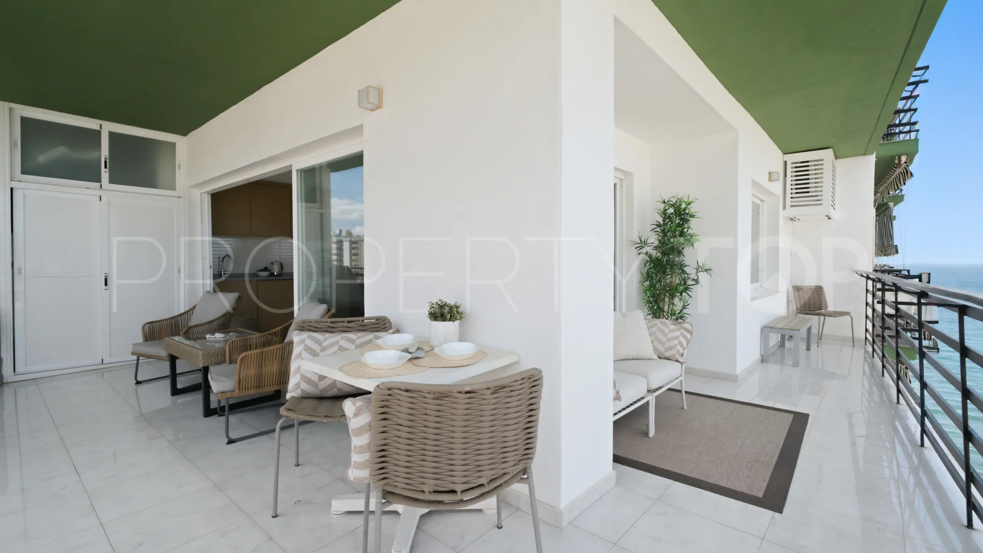 Buy apartment in Marbella Centro with 1 bedroom