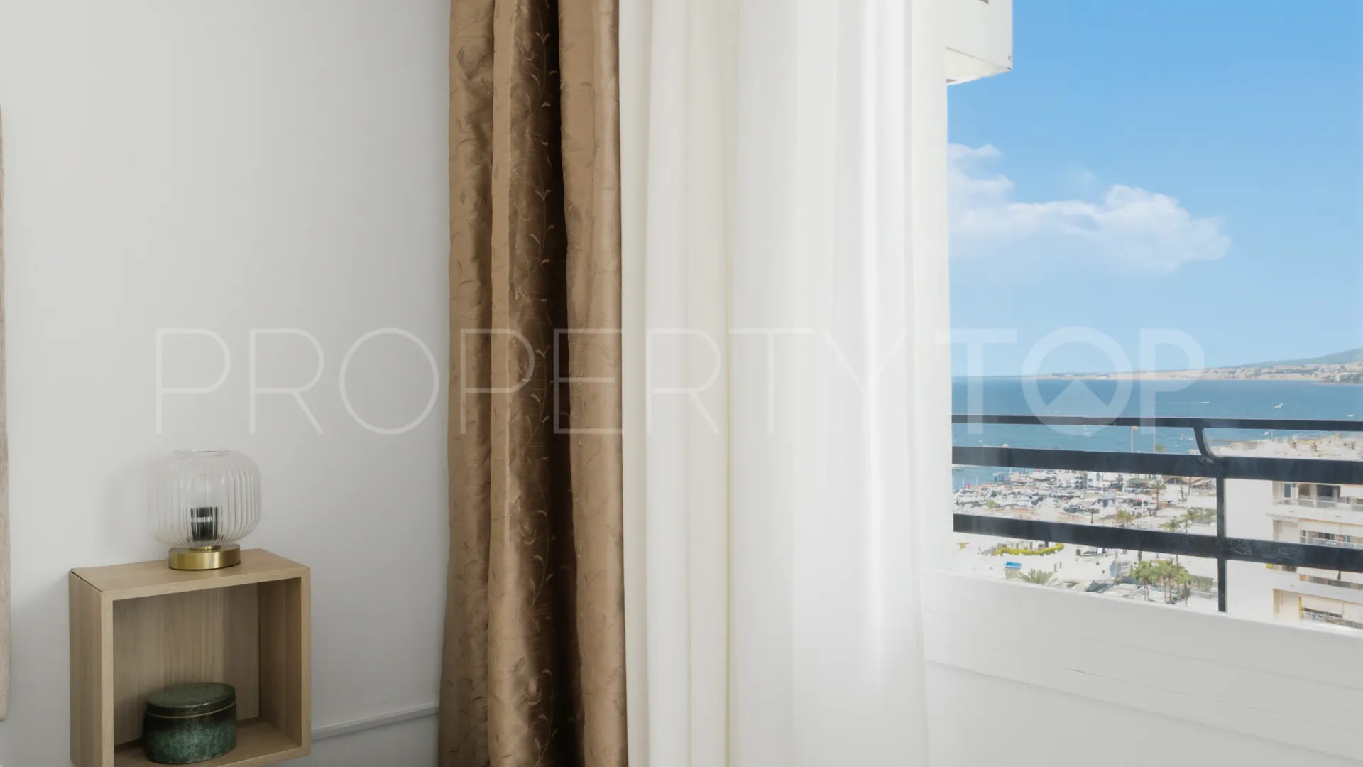 Buy apartment in Marbella Centro with 1 bedroom
