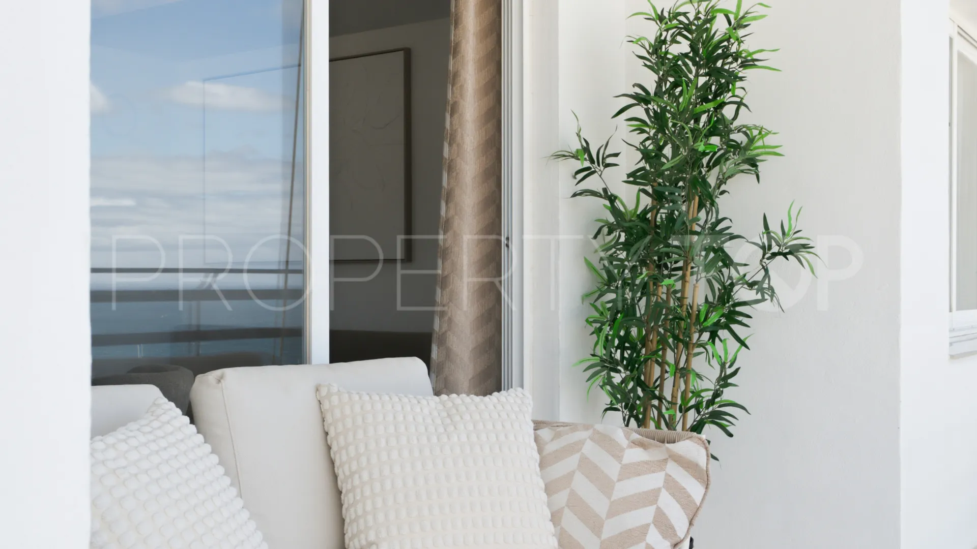 Buy apartment in Marbella Centro with 1 bedroom