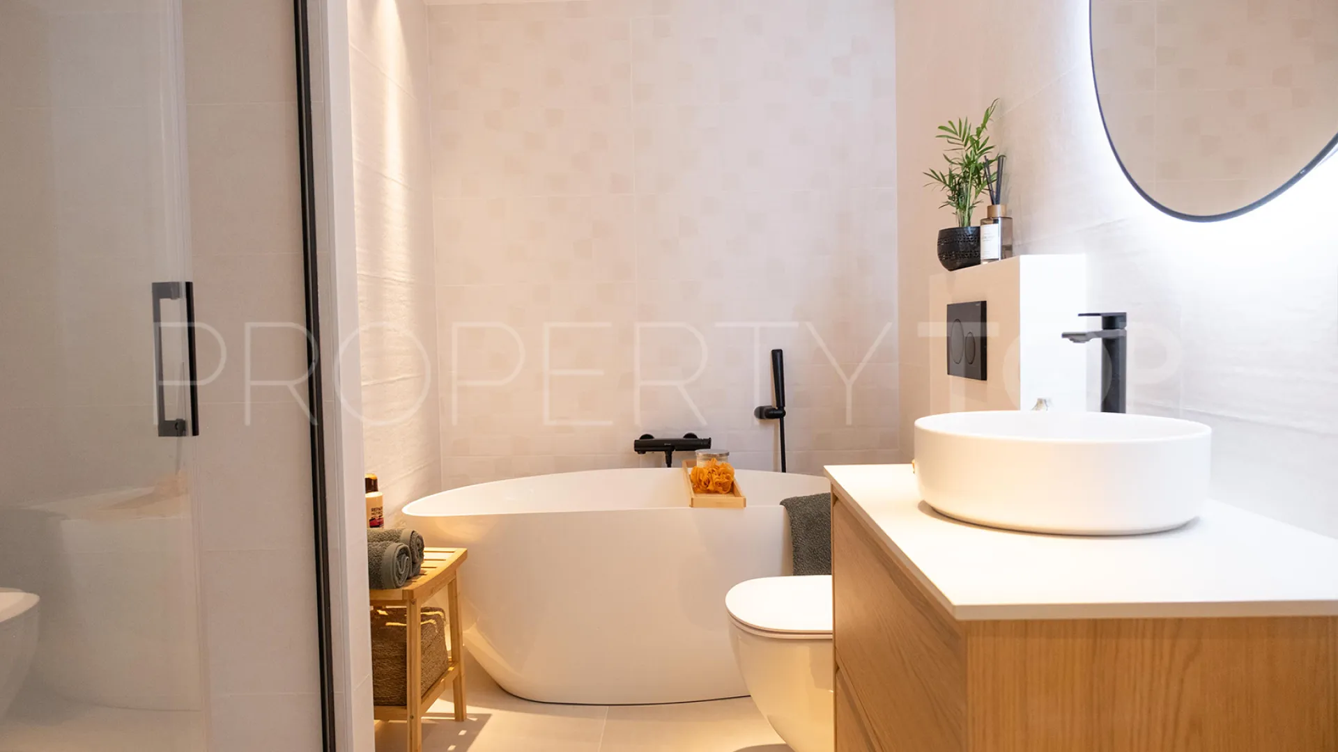 Apartment for sale in Conjunto Casaño with 3 bedrooms