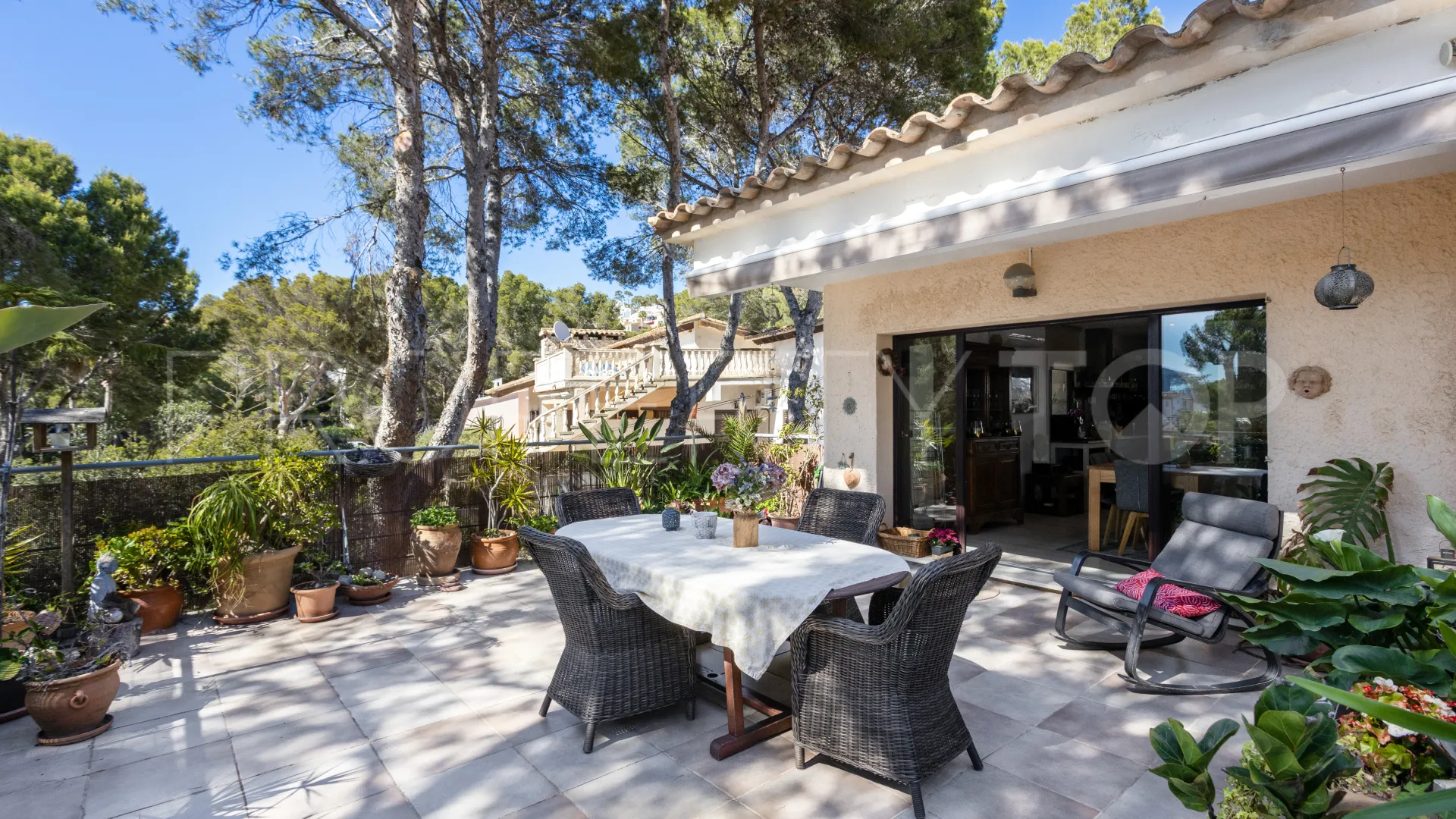 Buy Costa de la calma house with 4 bedrooms