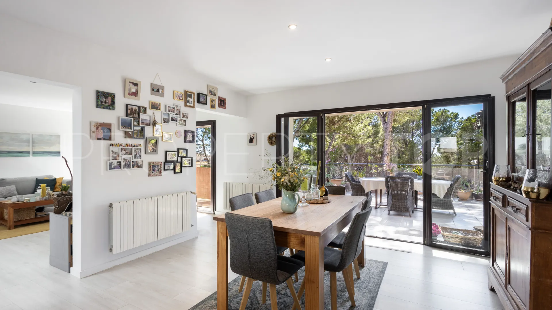 Buy Costa de la calma house with 4 bedrooms