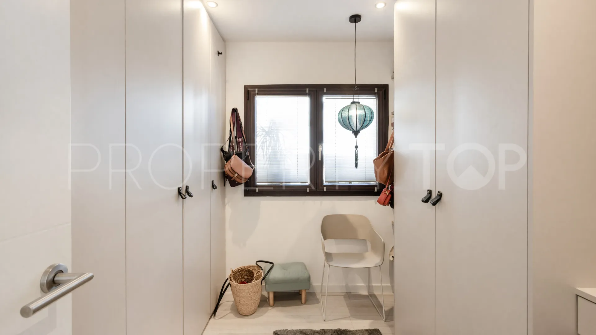 Buy Costa de la calma house with 4 bedrooms