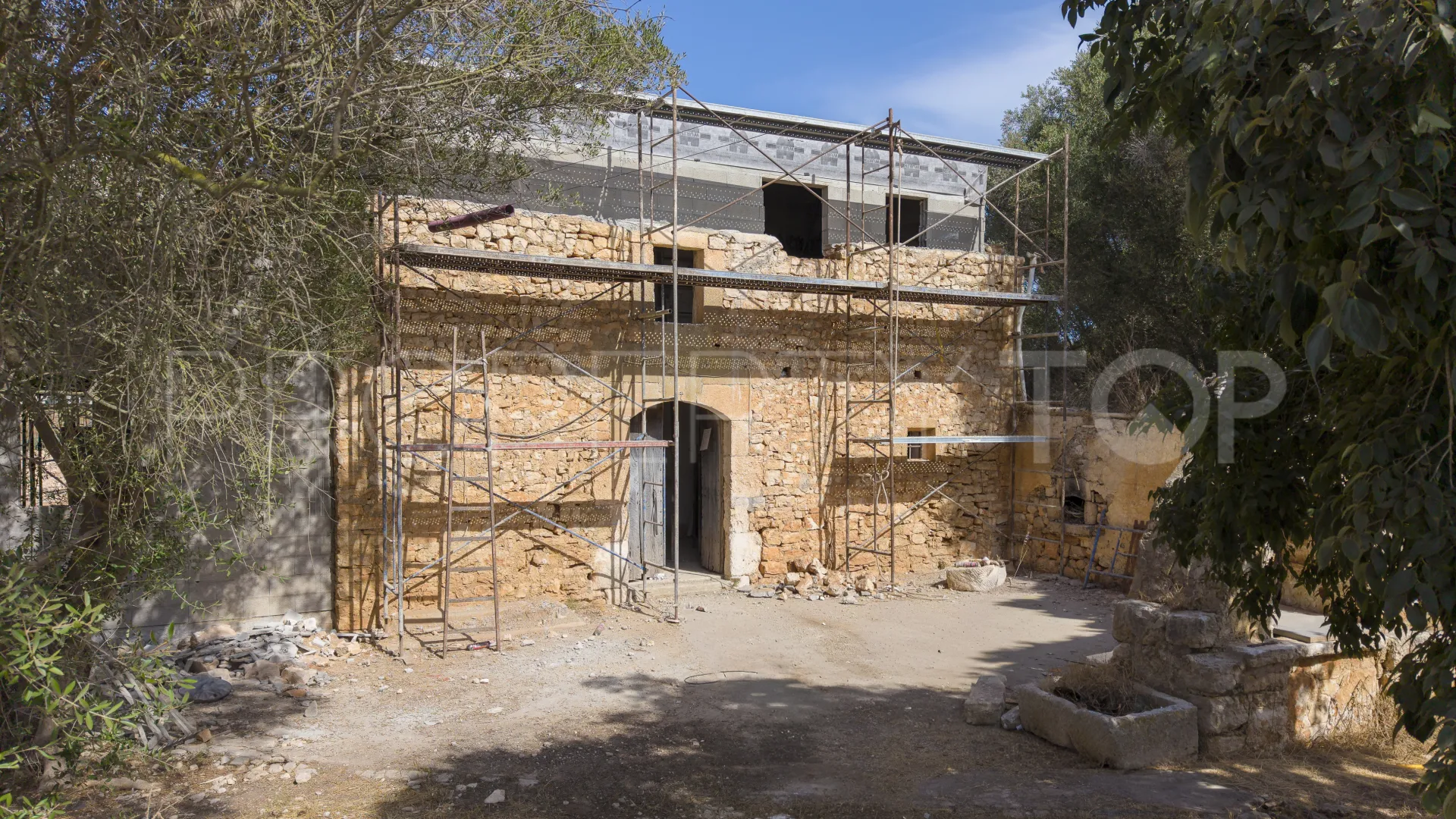 Se vende finca en Manacor con 4 dormitorios