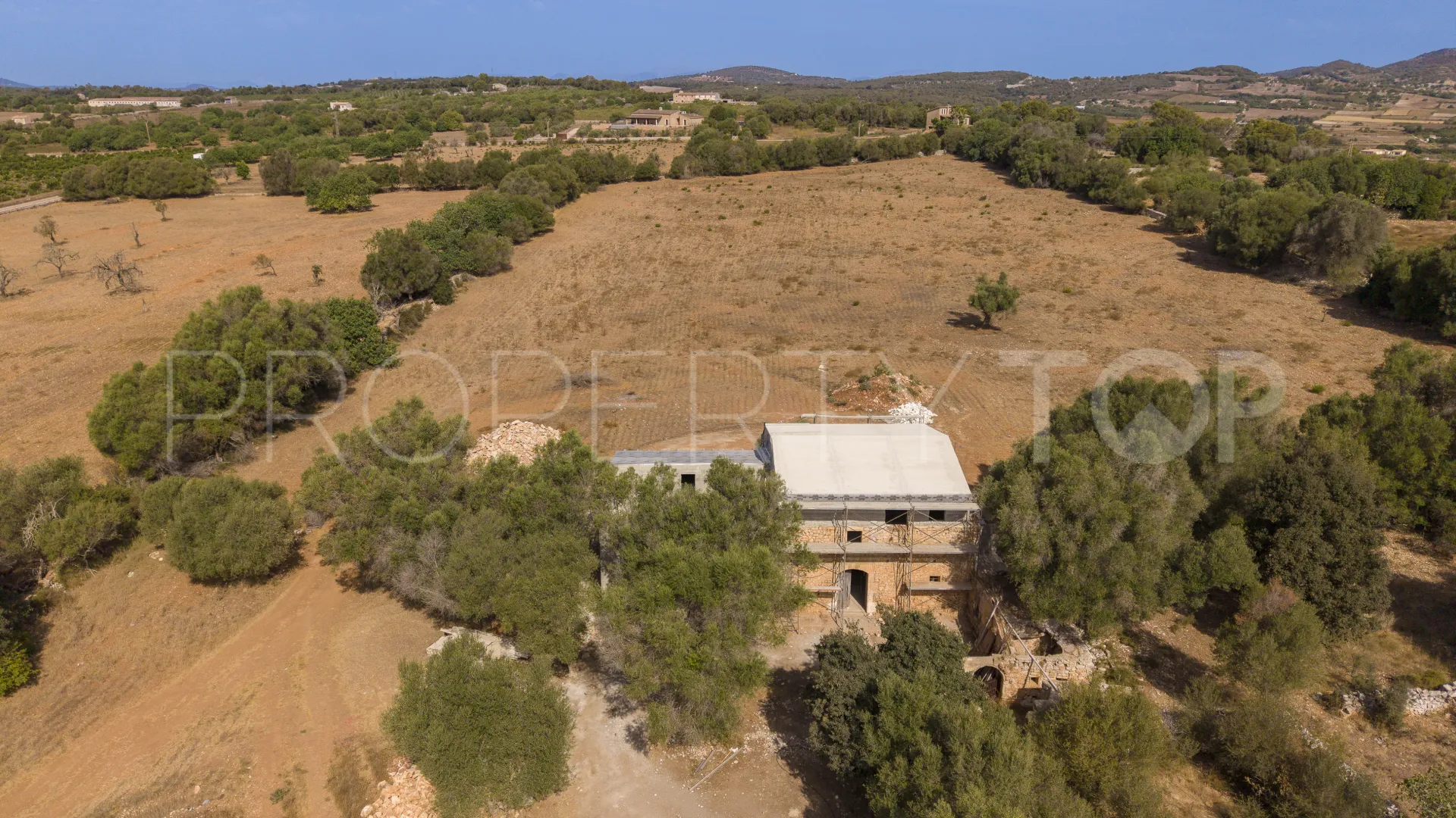 Se vende finca en Manacor con 4 dormitorios