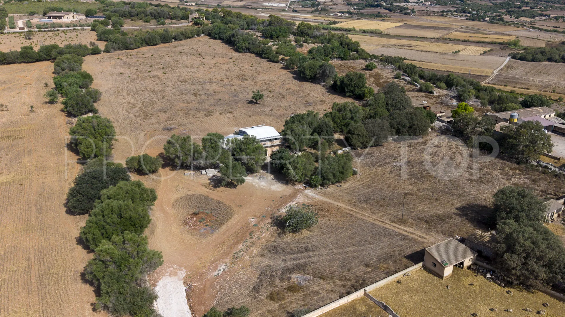 Se vende finca en Manacor con 4 dormitorios
