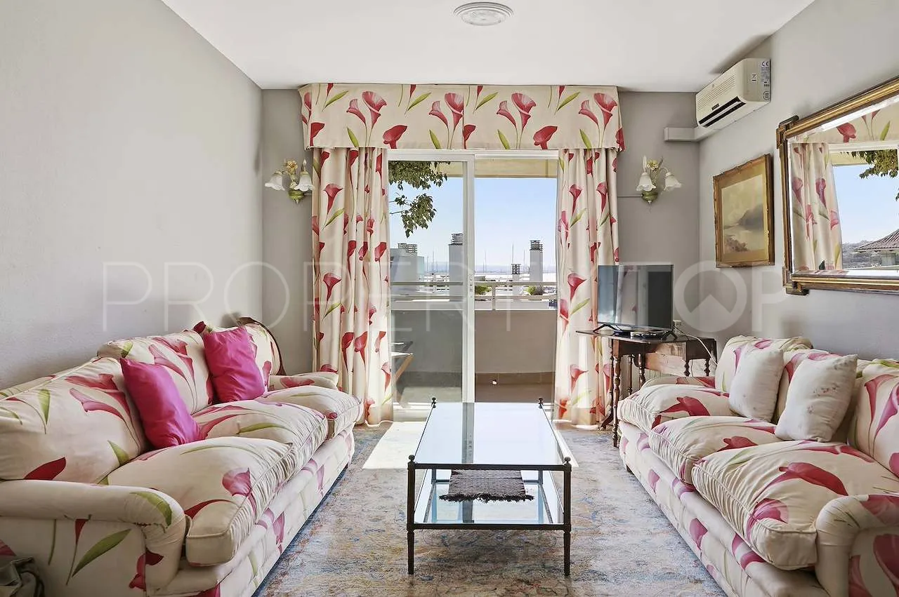 For sale apartment in Paseo Marítimo