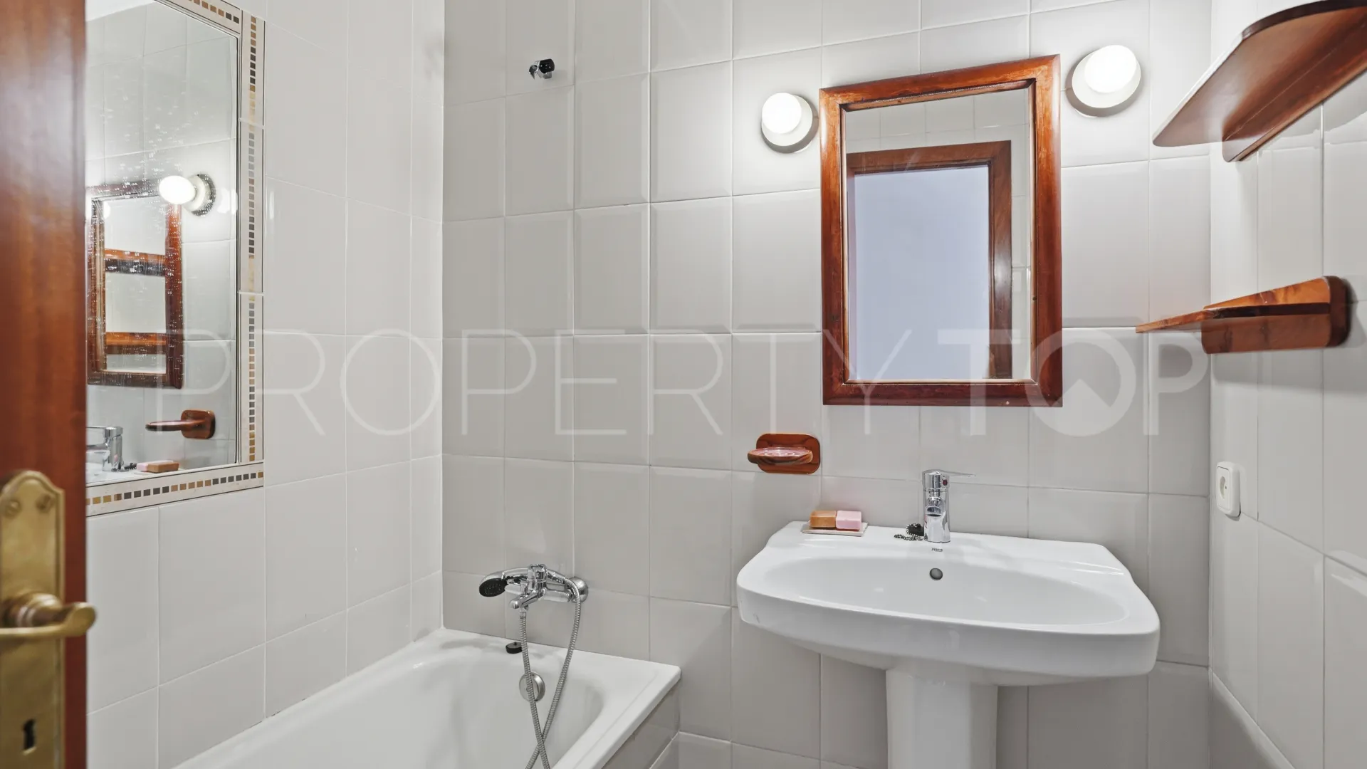 For sale apartment in Paseo Marítimo