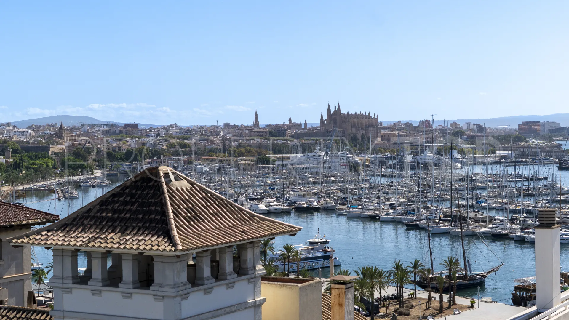 For sale apartment in Paseo Marítimo