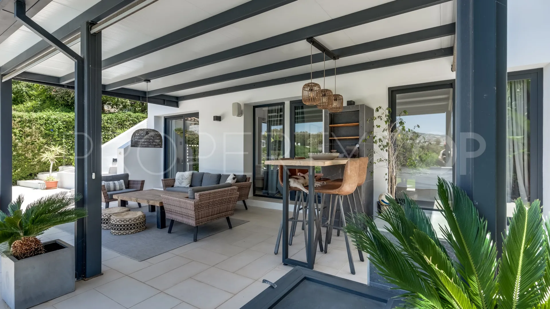 Nueva Andalucia, villa en venta de 4 dormitorios