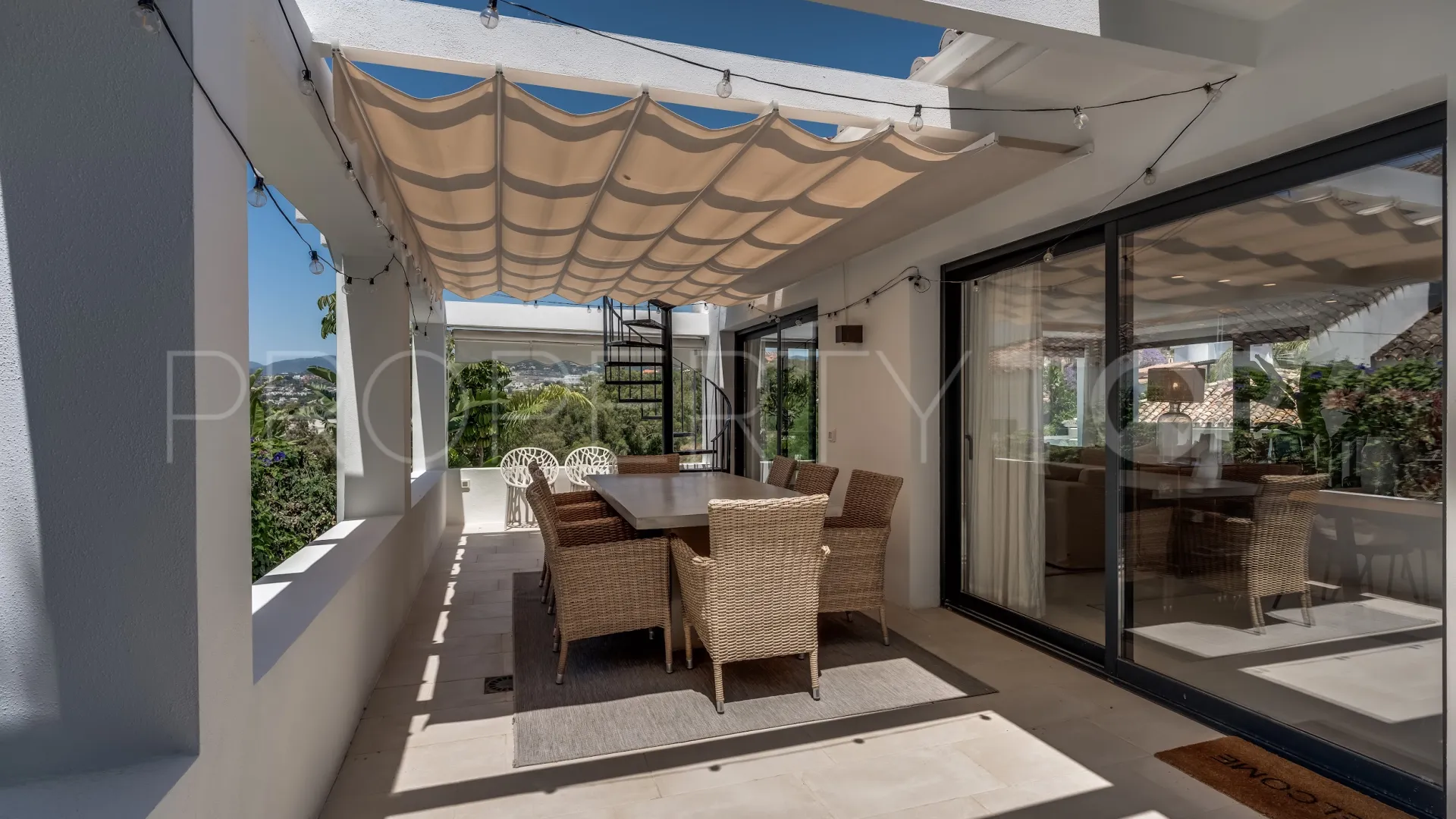 Nueva Andalucia, villa en venta de 4 dormitorios