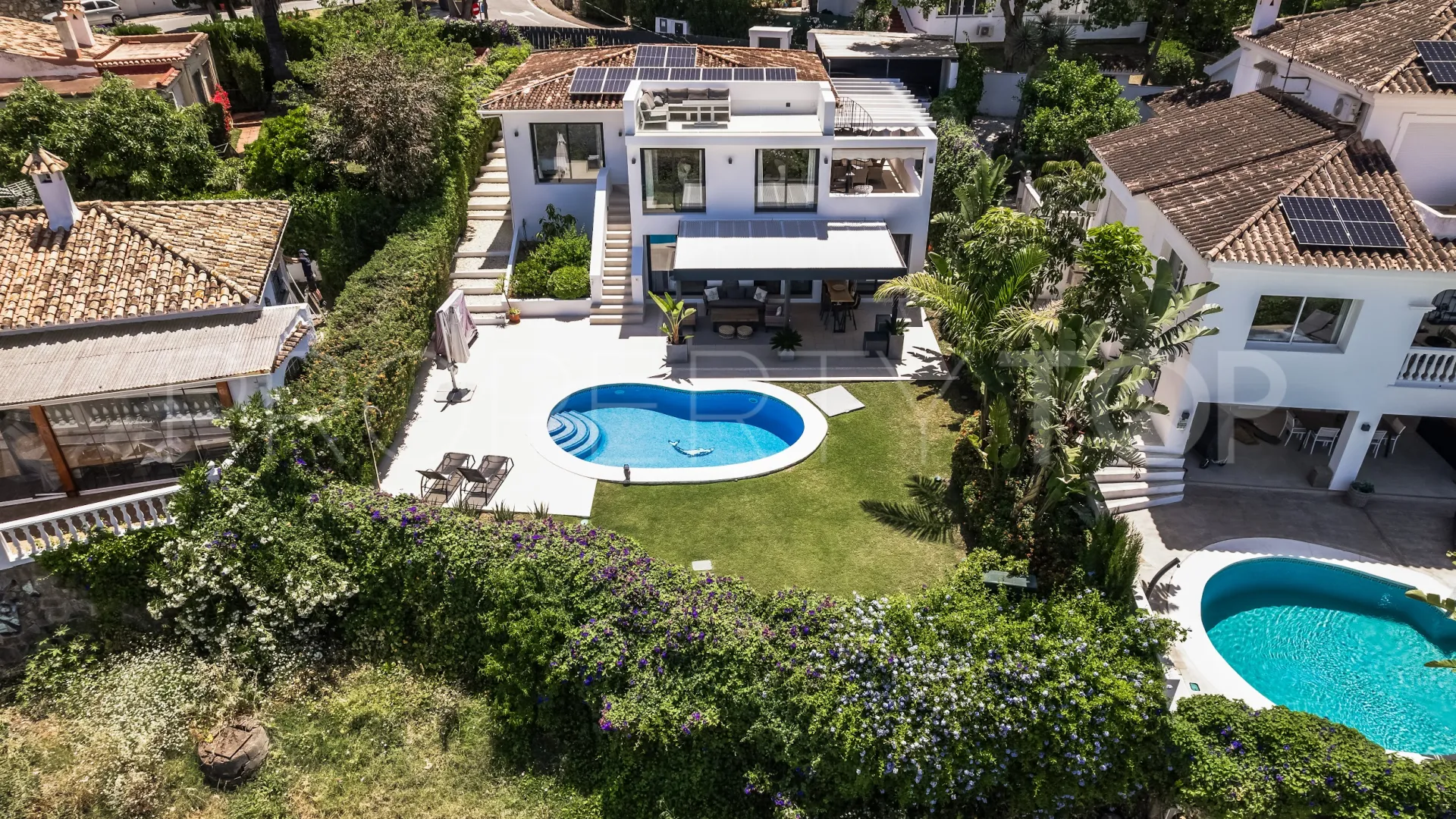 Nueva Andalucia, villa en venta de 4 dormitorios