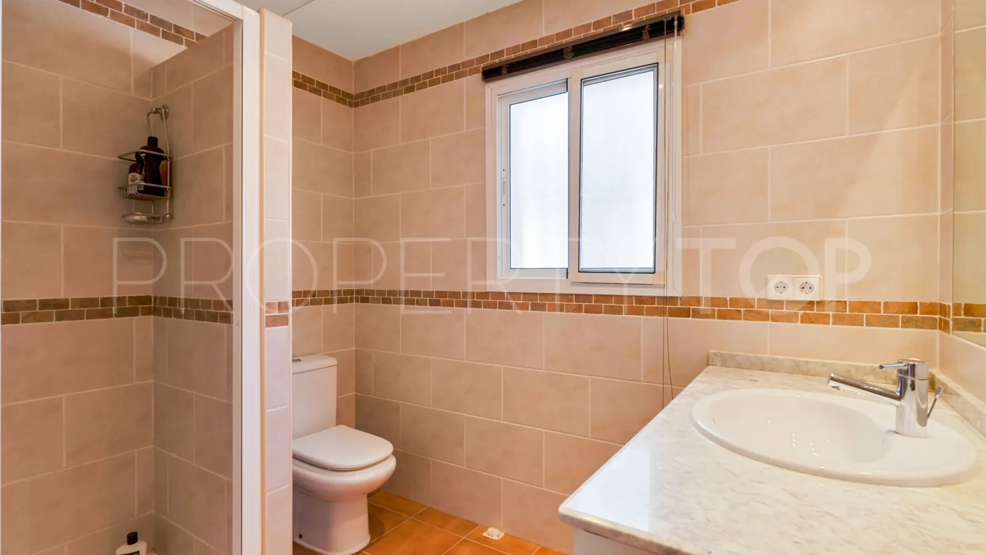 3 bedrooms Nueva Andalucia apartment for sale