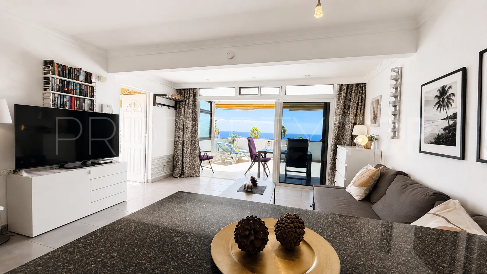 Monte Rojo apartment for sale