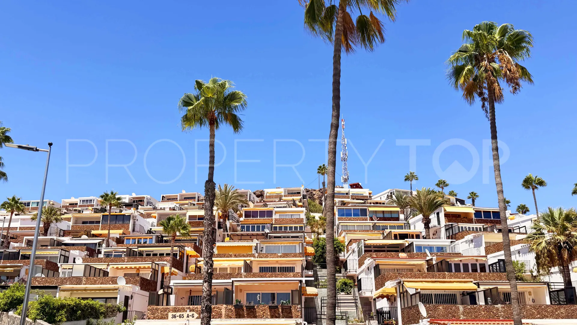 Monte Rojo apartment for sale