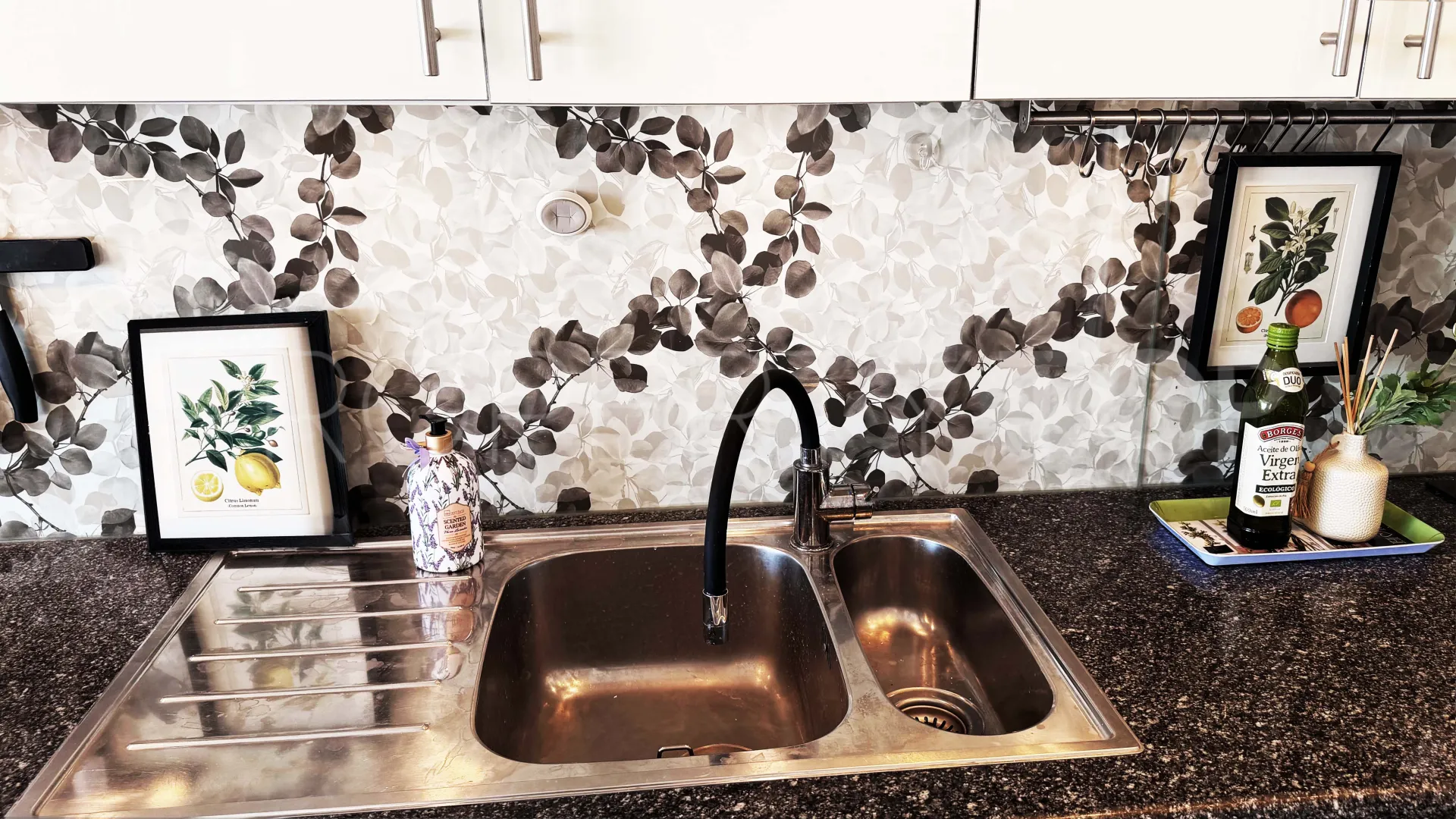 Monte Rojo apartment for sale