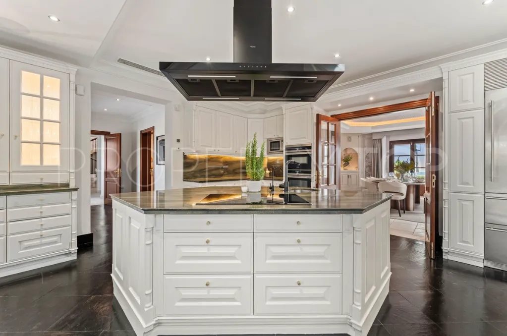 Villa a la venta en Marbella Club Golf Resort