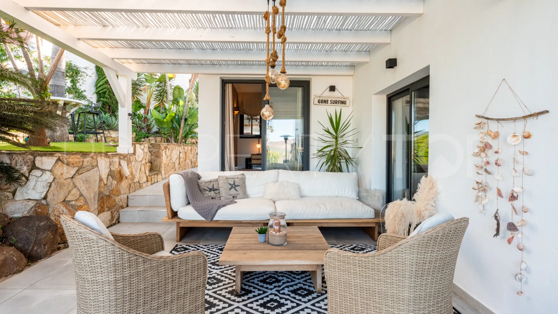 Comprar villa de 4 dormitorios en La Cala Golf Resort