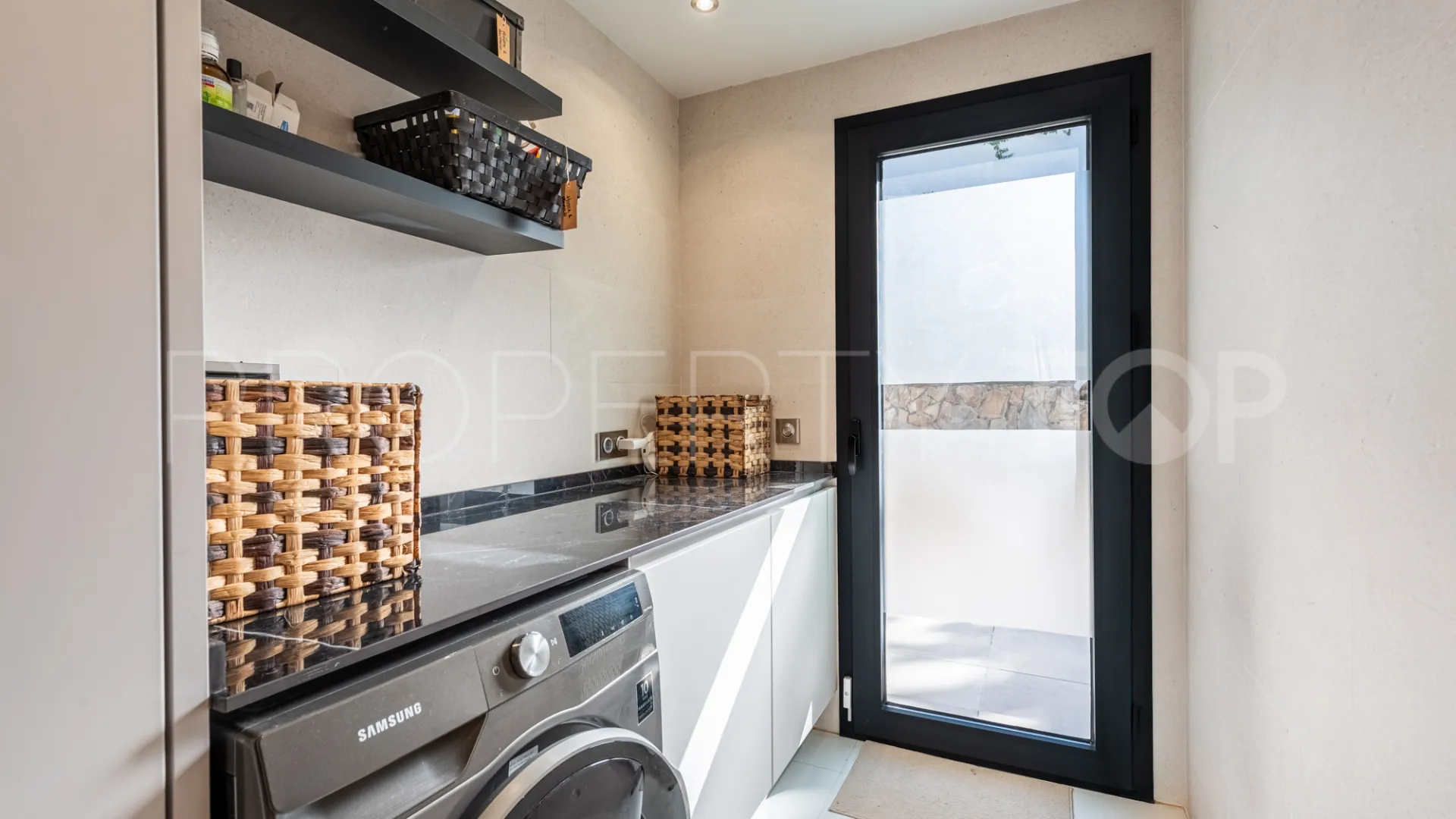 Comprar villa de 4 dormitorios en La Cala Golf Resort