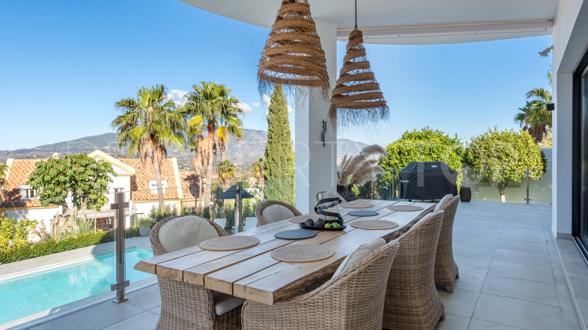 Comprar villa de 4 dormitorios en La Cala Golf Resort